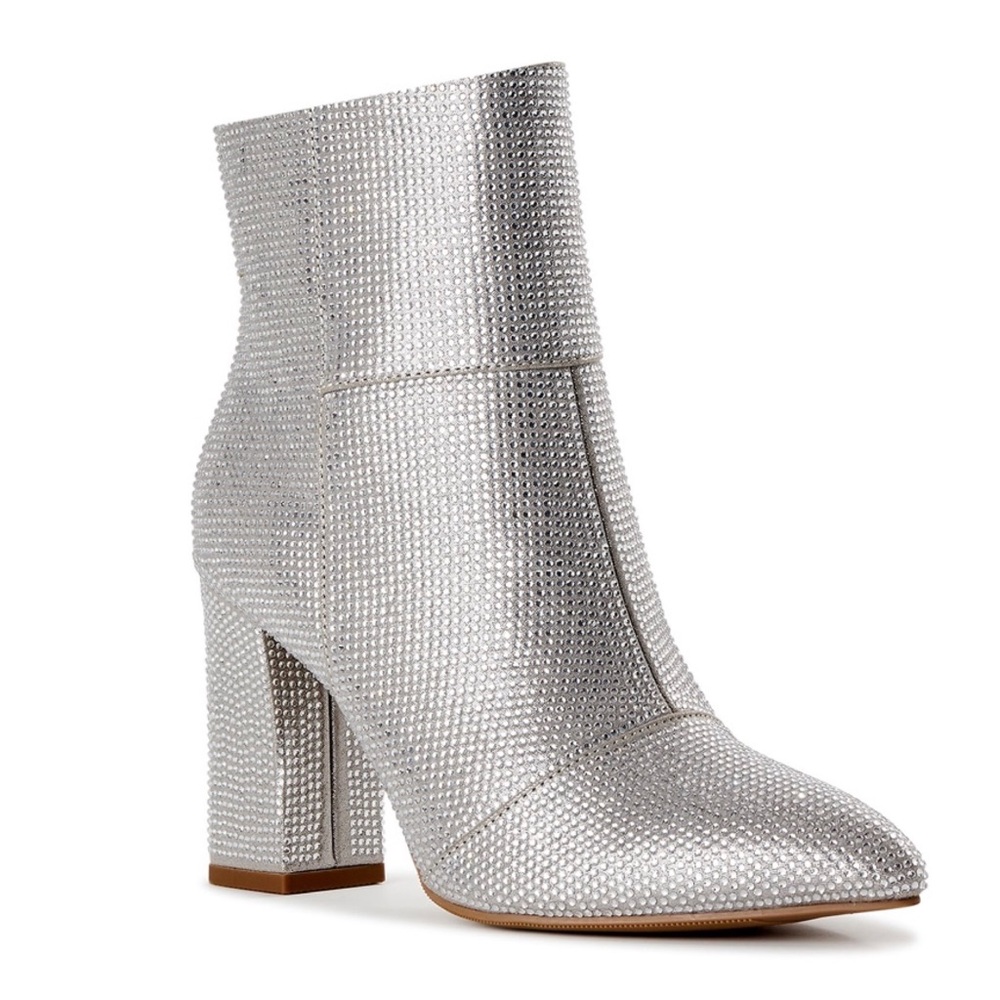 🆕 Madden Rhinestone Pointed Toe Booties with Cushioned Insole Size 8